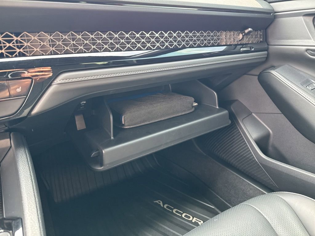 Certified 2025 Honda Accord Sport image 25