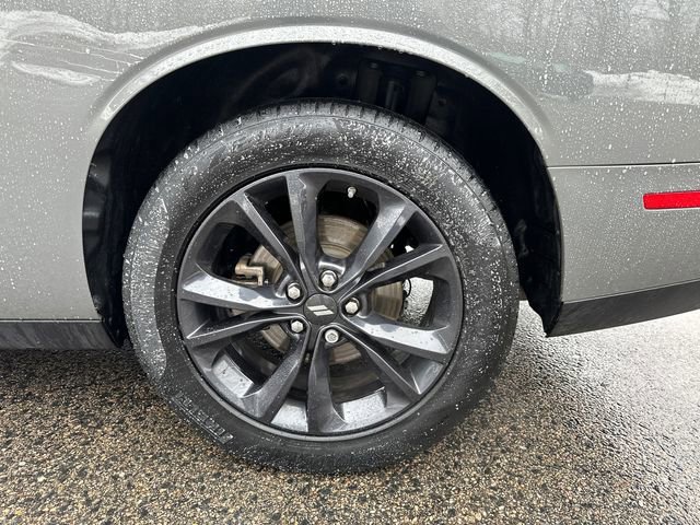 Used 2023 Dodge Challenger SXT w/ Blacktop Package image 14