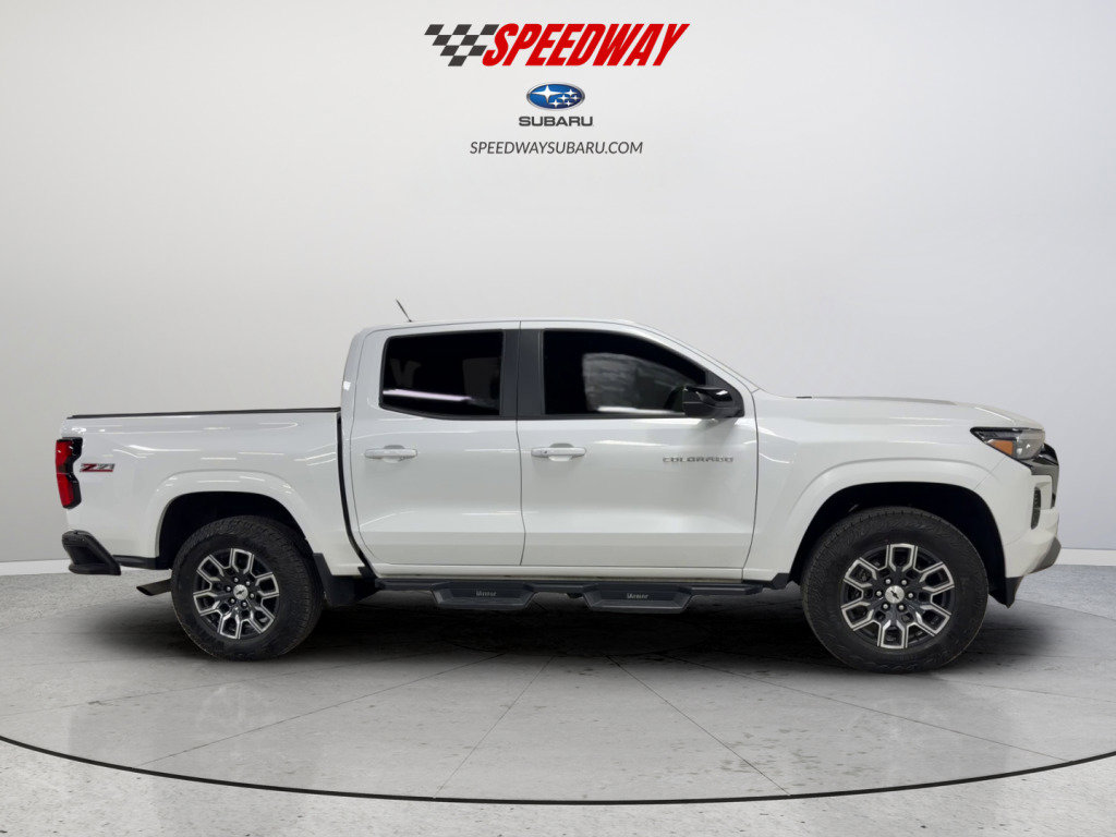 Used 2023 Chevrolet Colorado Z71 w/ Z71 Convenience Package 2 AWD/4WD image 4