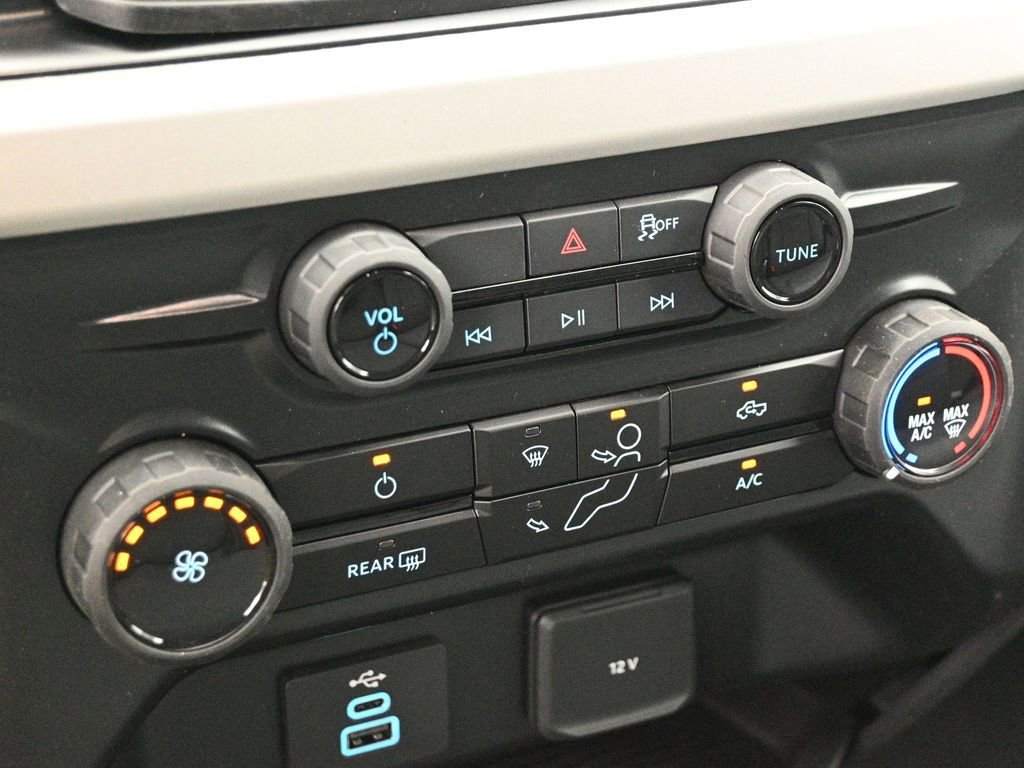 New 2026 Ford F350 XLT image 16