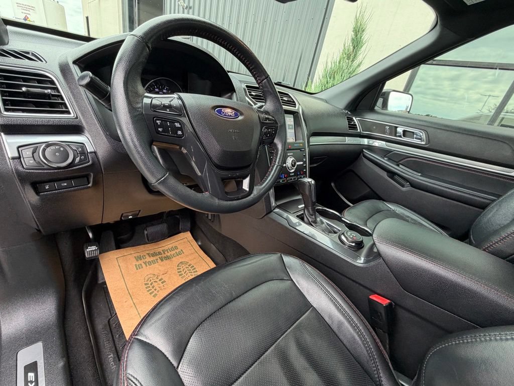 Used 2019 Ford Explorer Sport w/ Equipment Group 401A AWD/4WD image 11