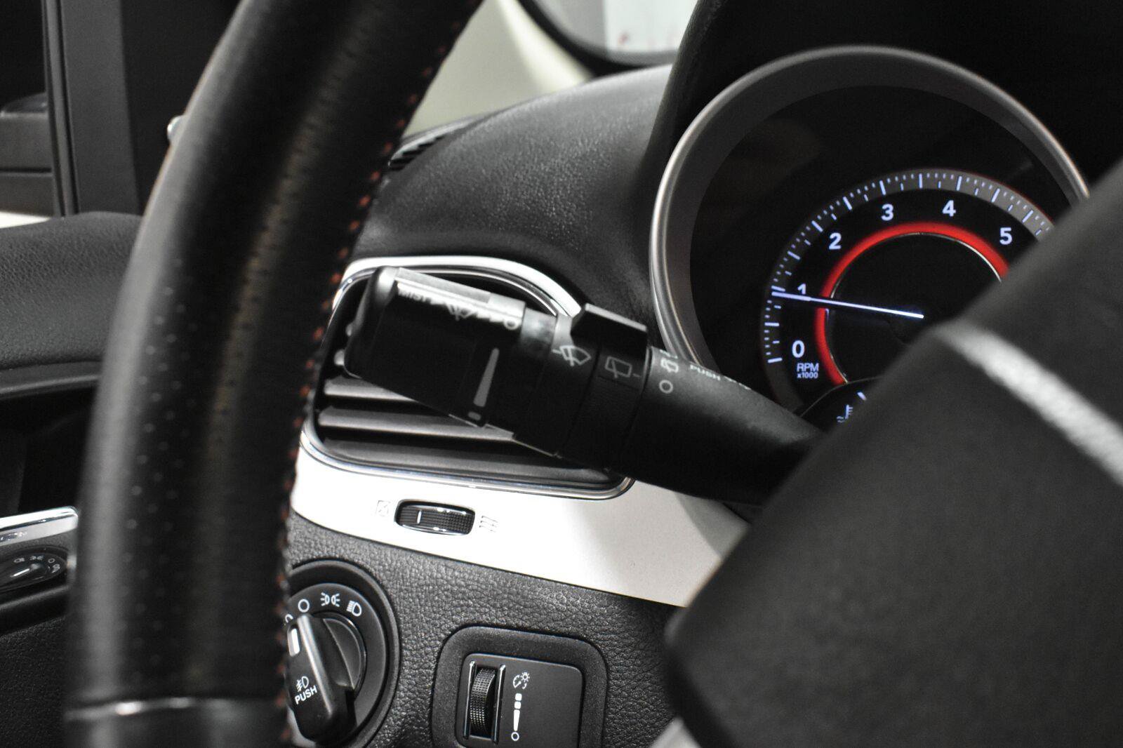 Used 2018 Dodge Journey GT w/ Driver Convenience Group FWD image 12