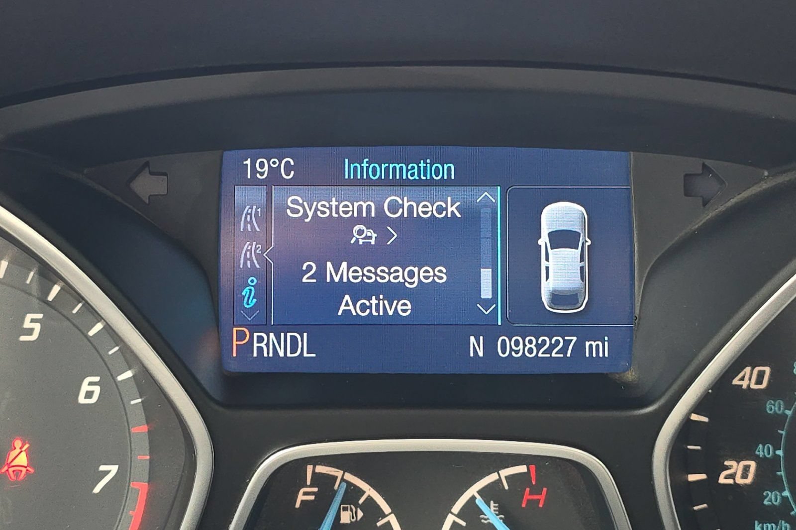 Used 2014 Ford Focus SE FWD image 24
