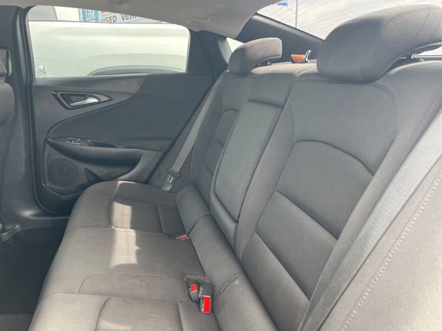 Used 2022 Chevrolet Malibu LT image 7