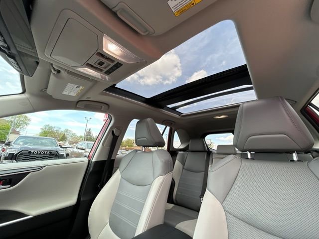 Used 2024 Toyota RAV4 Limited w/ Advanced Technology Package AWD/4WD image 36