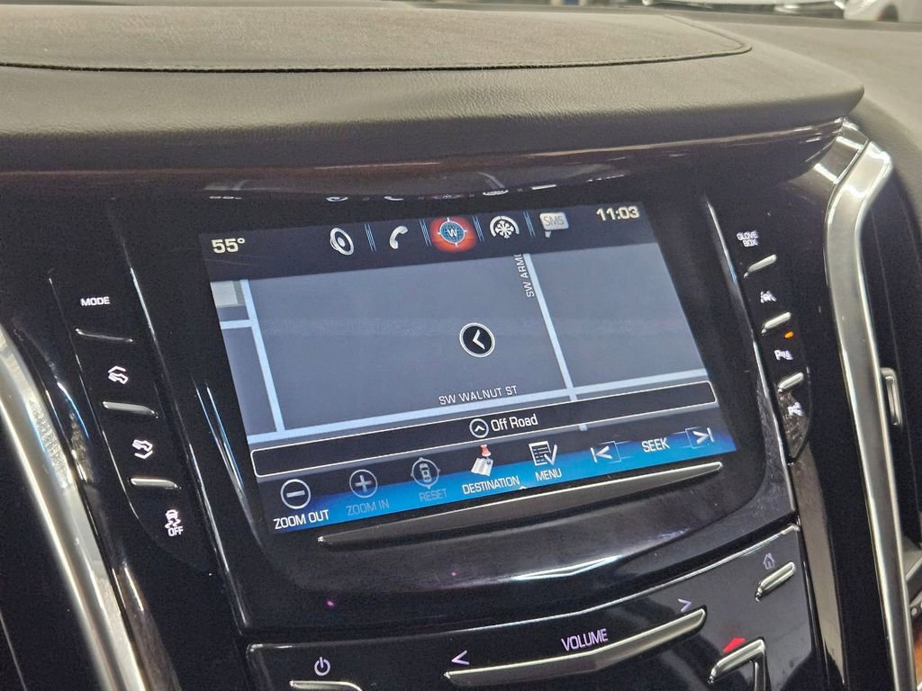 Used 2018 Cadillac Escalade Premium Luxury image 20