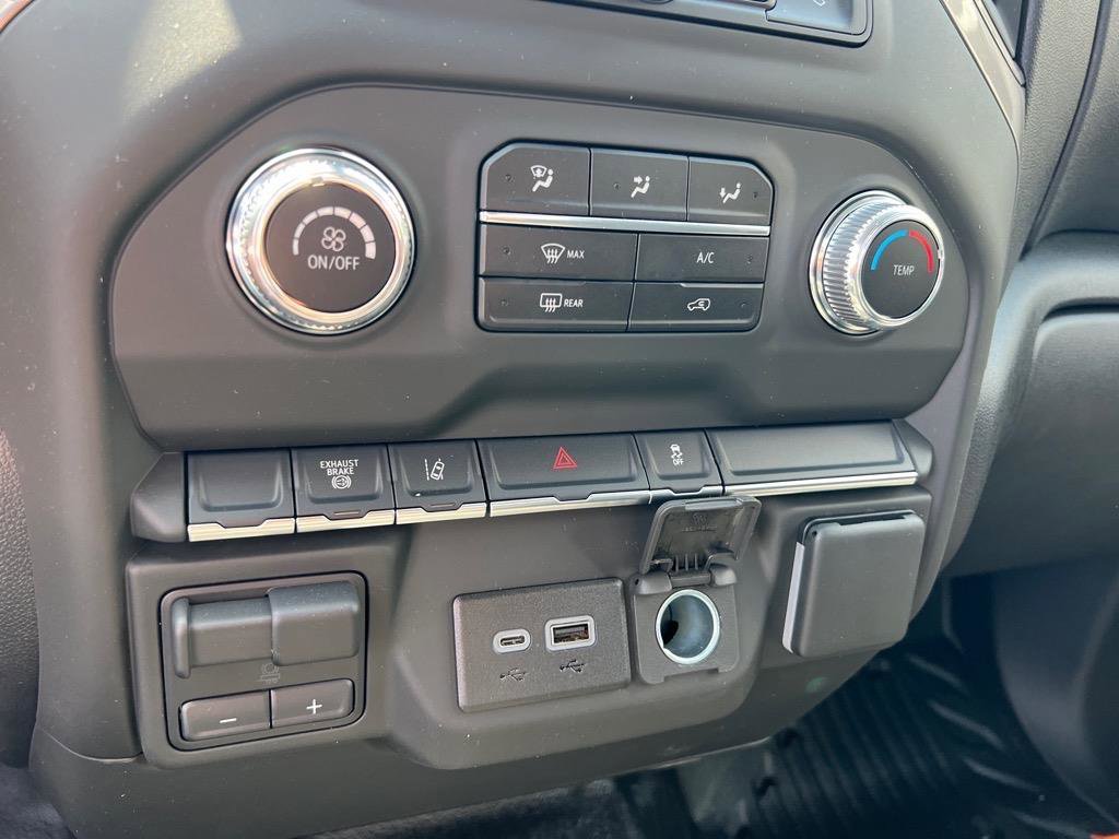 New 2025 GMC Sierra 2500 Pro w/ Convenience Package image 6