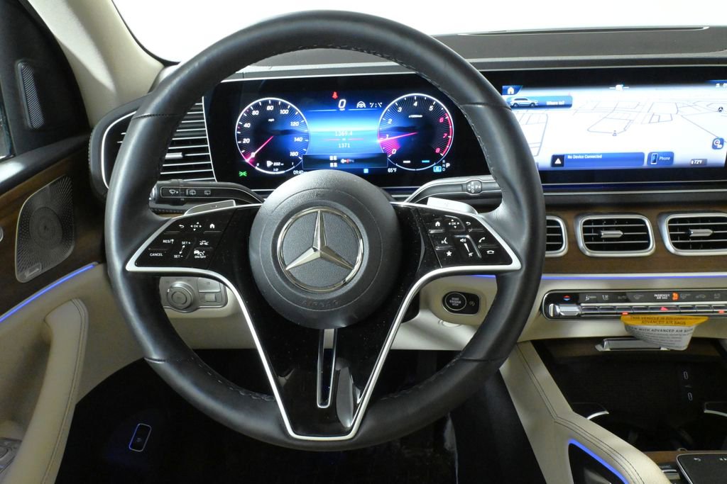 Used 2026 Mercedes-Benz GLS 450 4MATIC image 17