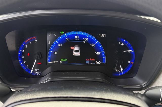 Certified 2021 Toyota Corolla LE image 27