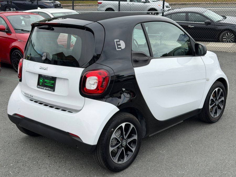 Used 2017 smart fortwo electric drive image 5