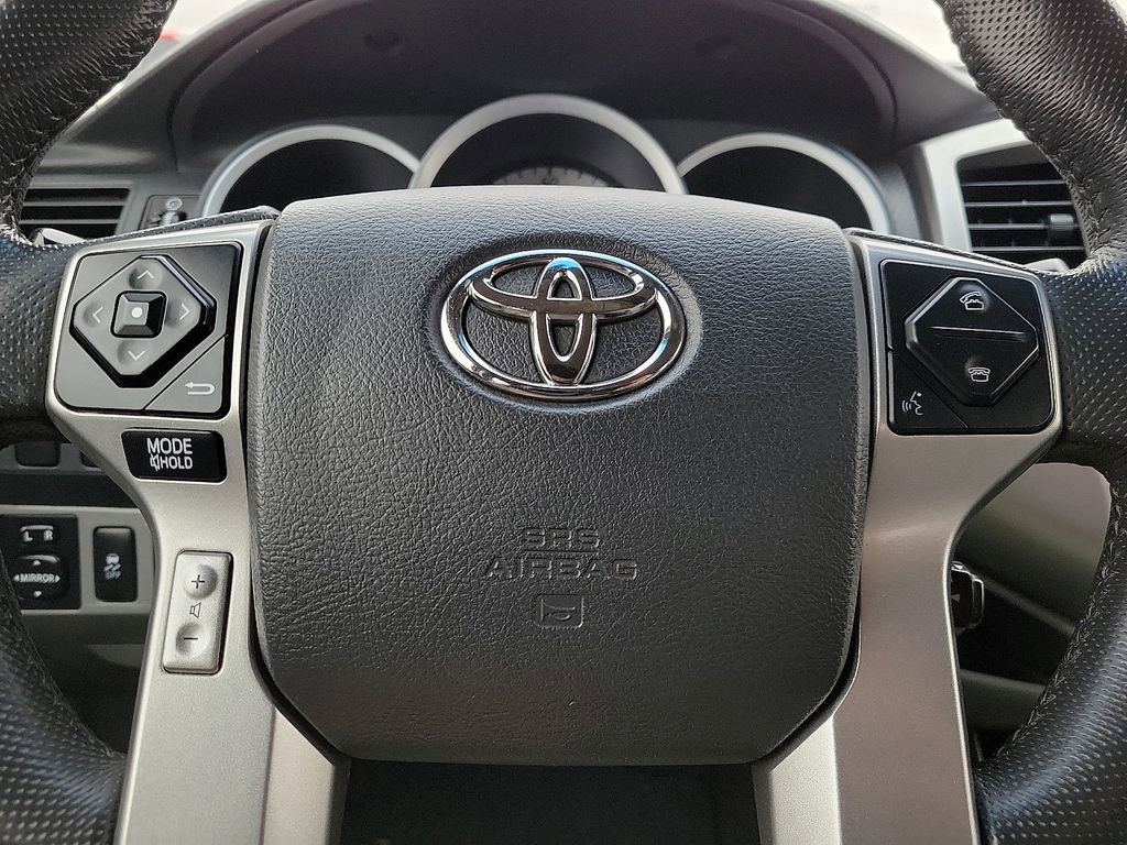 Used 2015 Toyota Tacoma PreRunner w/ SR5 Package RWD image 24