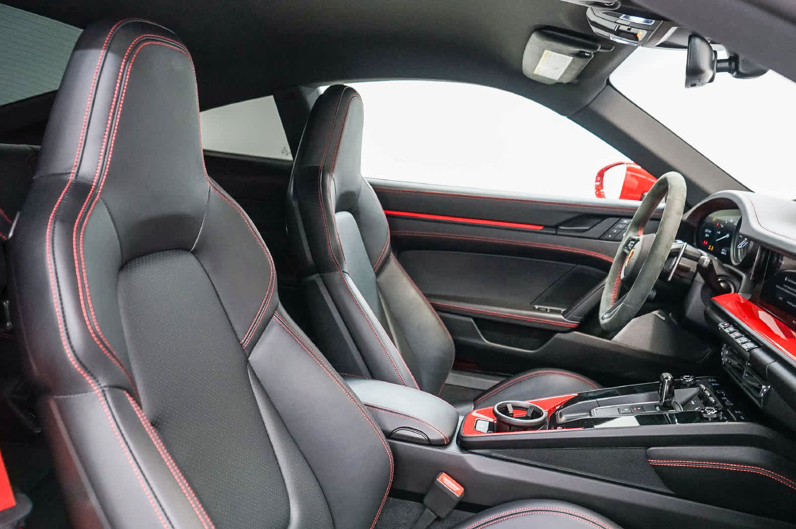 Certified 2024 Porsche 911 Carrera 4 GTS AWD/4WD image 23