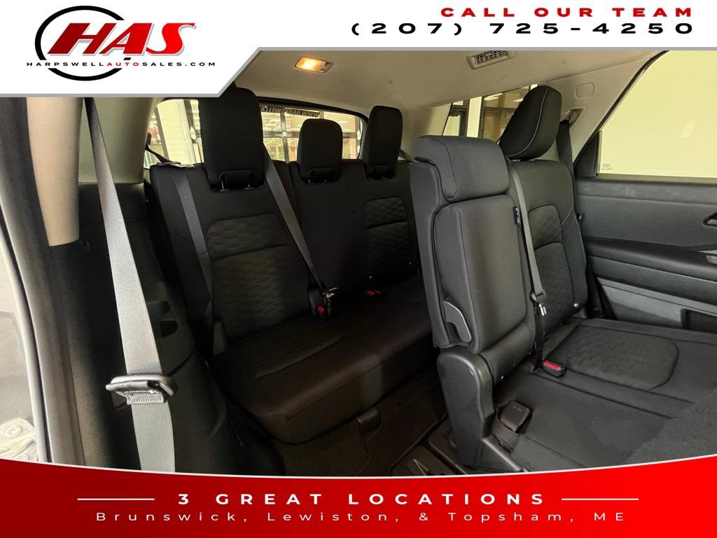 Used 2023 Nissan Pathfinder SV AWD/4WD image 15