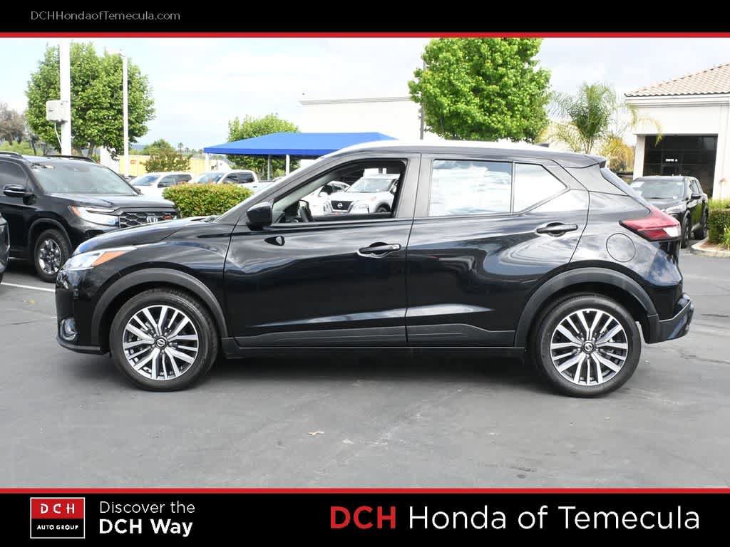 Used 2021 Nissan Kicks SV FWD image 4