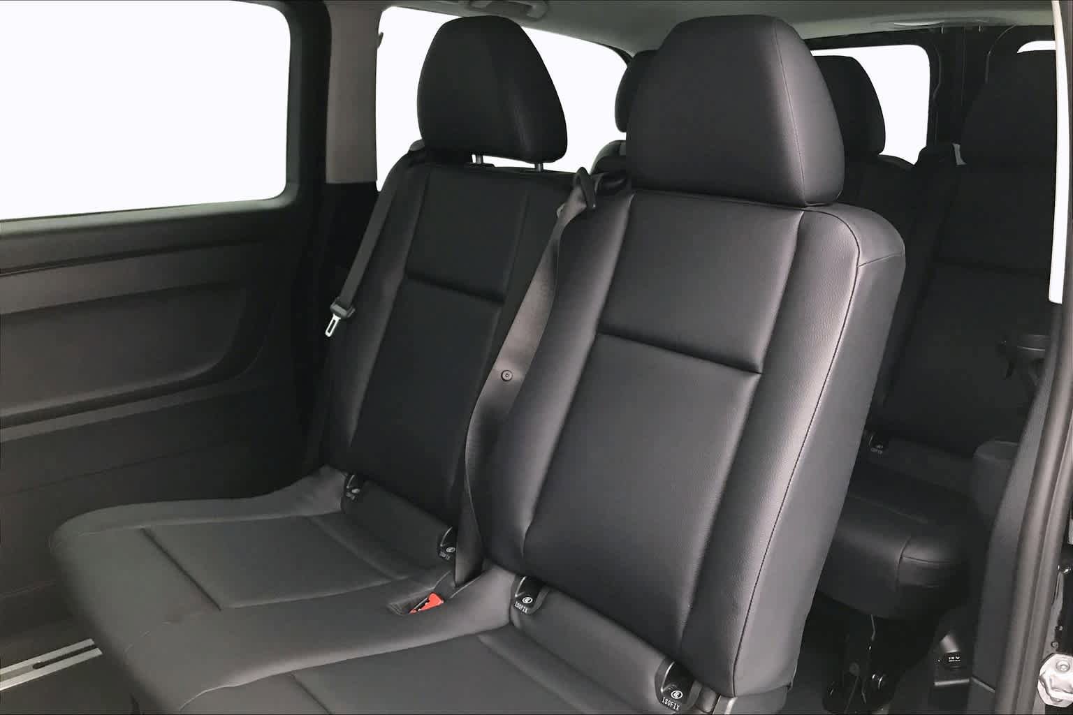 Used 2019 Mercedes-Benz Metris Passenger image 14