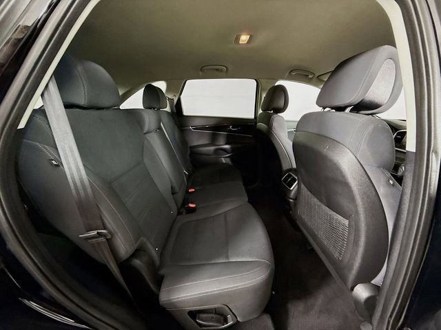 Used 2016 Kia Sorento LX w/ LX Convenience Package image 25