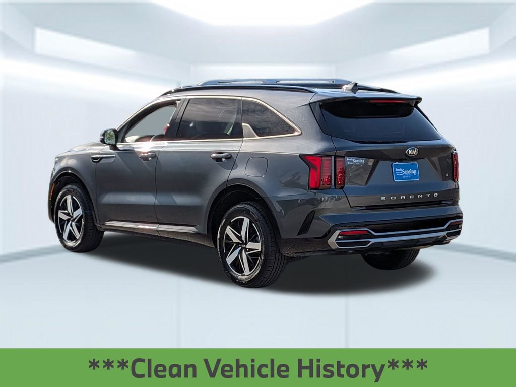 Used 2021 Kia Sorento S w/ Panoramic Sunroof Package FWD image 4
