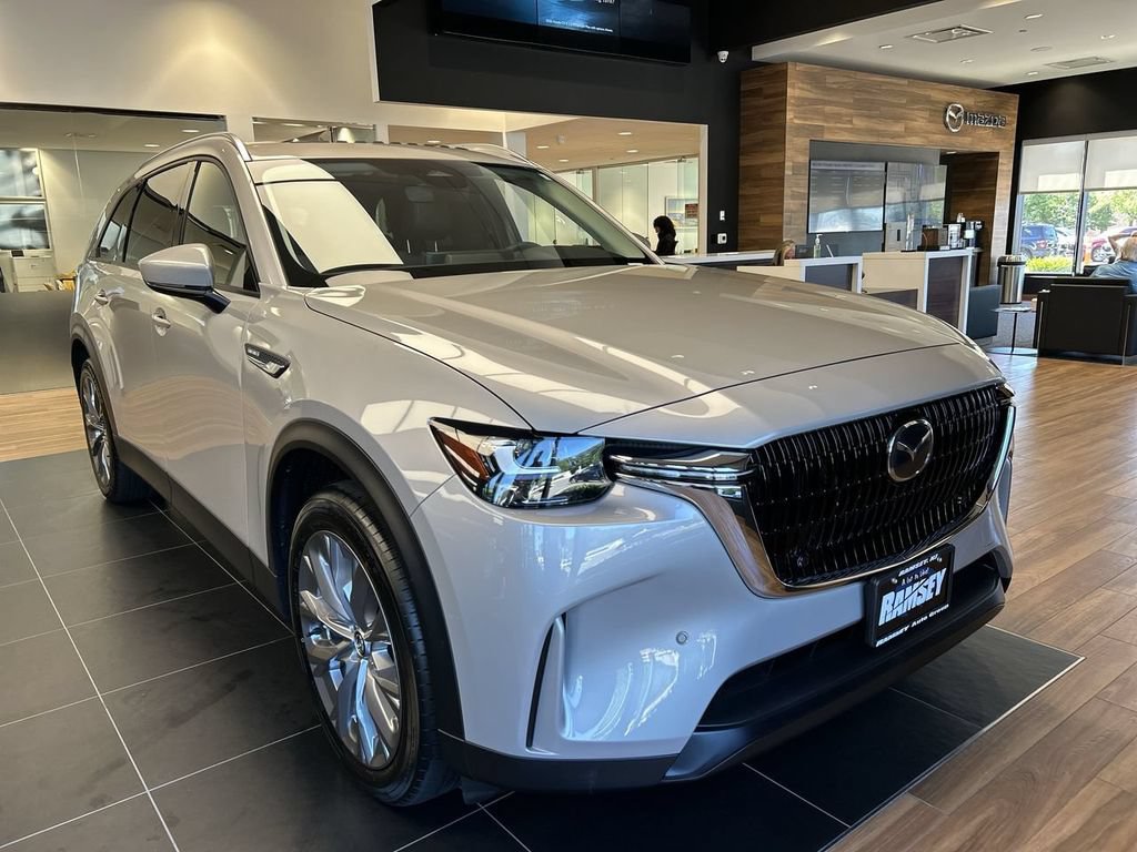 New 2026 MAZDA CX-90 3.3 Turbo w/ Preferred Package AWD/4WD image 2