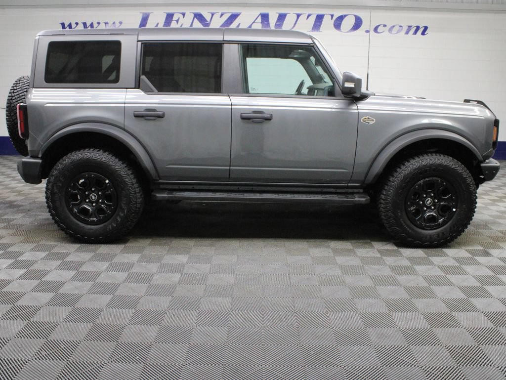 Used 2024 Ford Bronco Wildtrak AWD/4WD image 2