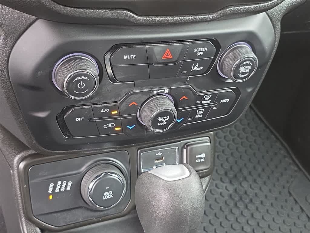 Used 2022 Jeep Renegade Sport AWD/4WD image 22