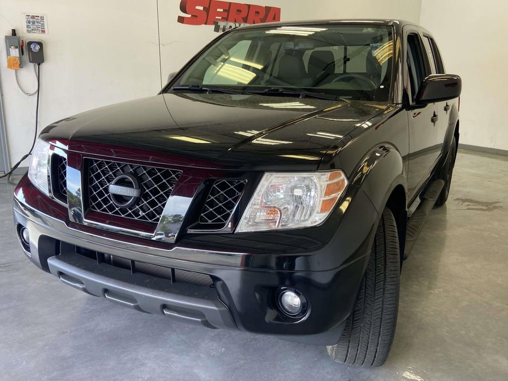 Used 2021 Nissan Frontier SV w/ Midnight Edition Floor Mats image 7