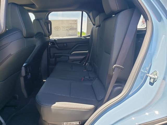 New 2026 Toyota 4Runner TRD Sport Premium AWD/4WD image 12