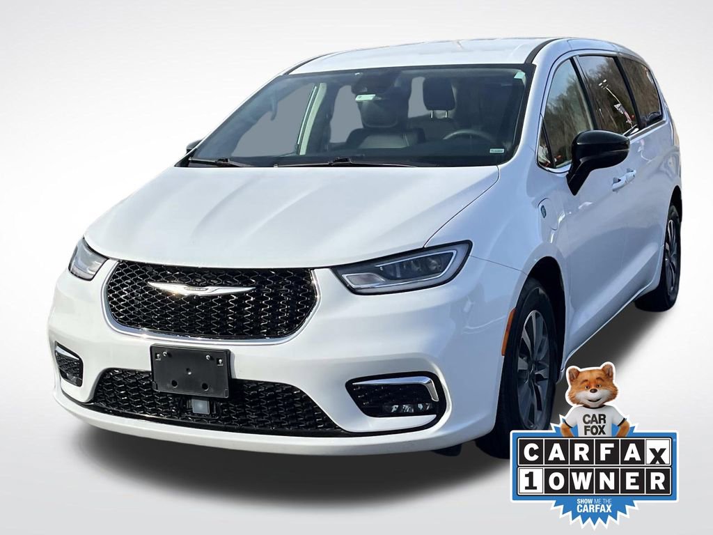 Used 2024 Chrysler Pacifica Select image 8