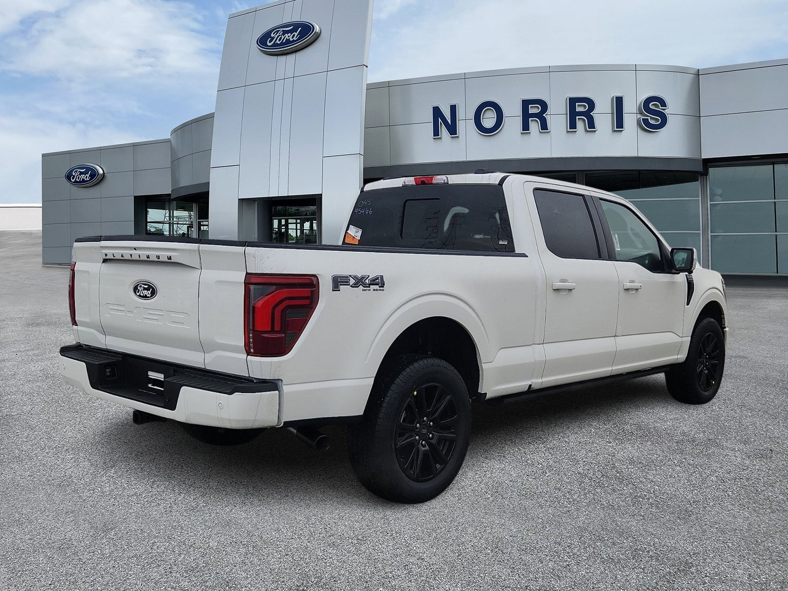 New 2025 Ford F150 Platinum w/ FX4 Off-Road Package image 4