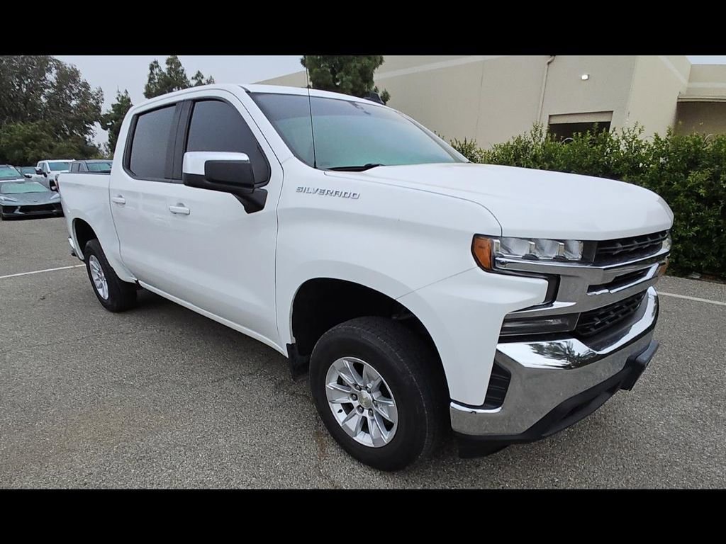 Used 2020 Chevrolet Silverado 1500 LT w/ All-Star Edition RWD image 2