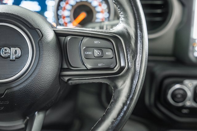 Used 2021 Jeep Gladiator Willys image 31