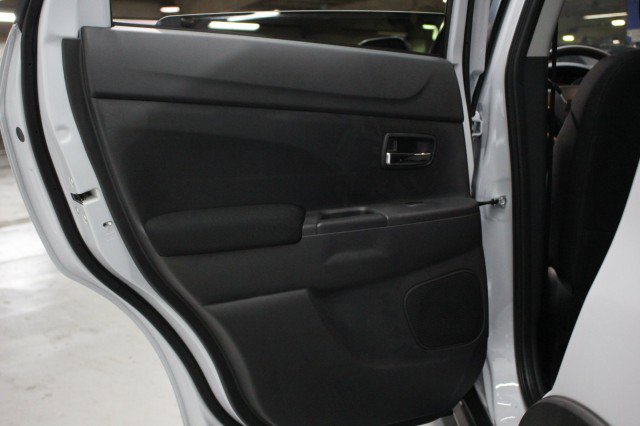 New 2025 Mitsubishi Outlander Sport ES image 28