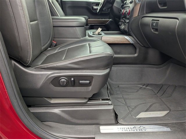 Used 2021 Chevrolet Silverado 1500 High Country w/ Technology Package image 39