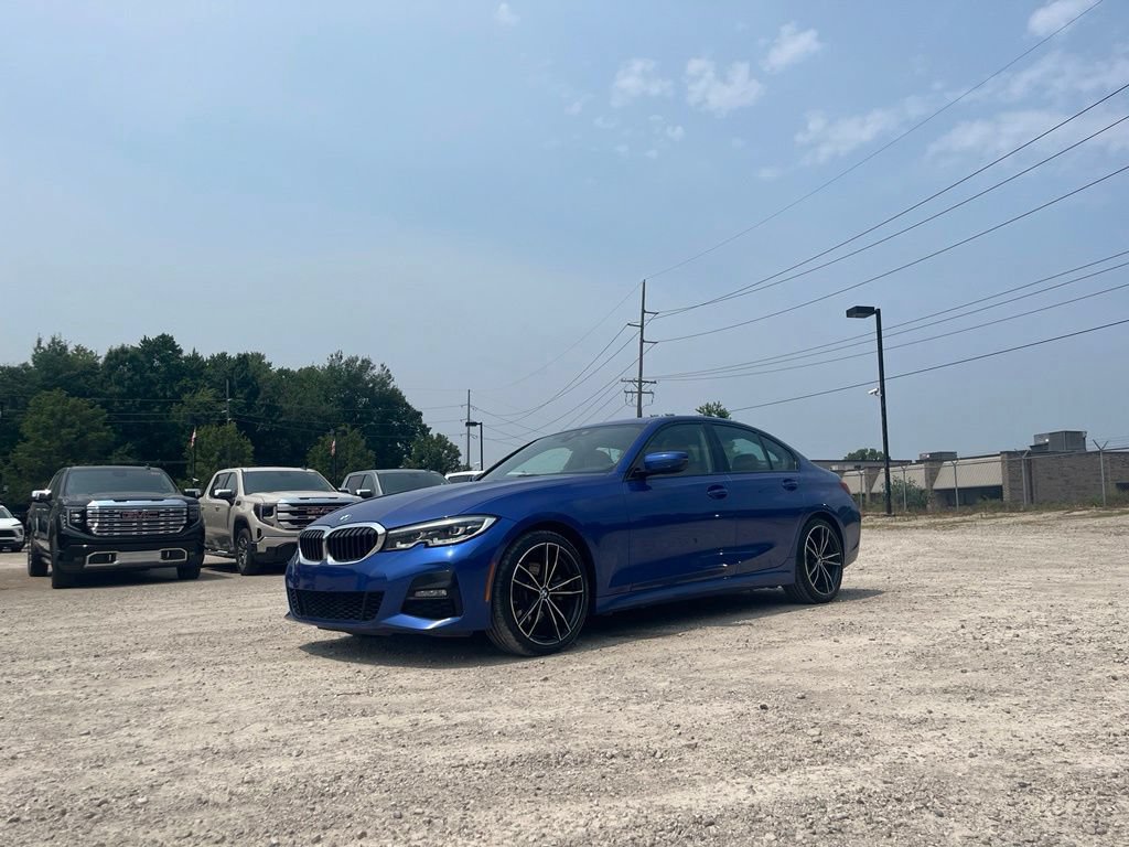 Used 2022 BMW 330i xDrive Sedan w/ M Sport Package AWD/4WD image 2