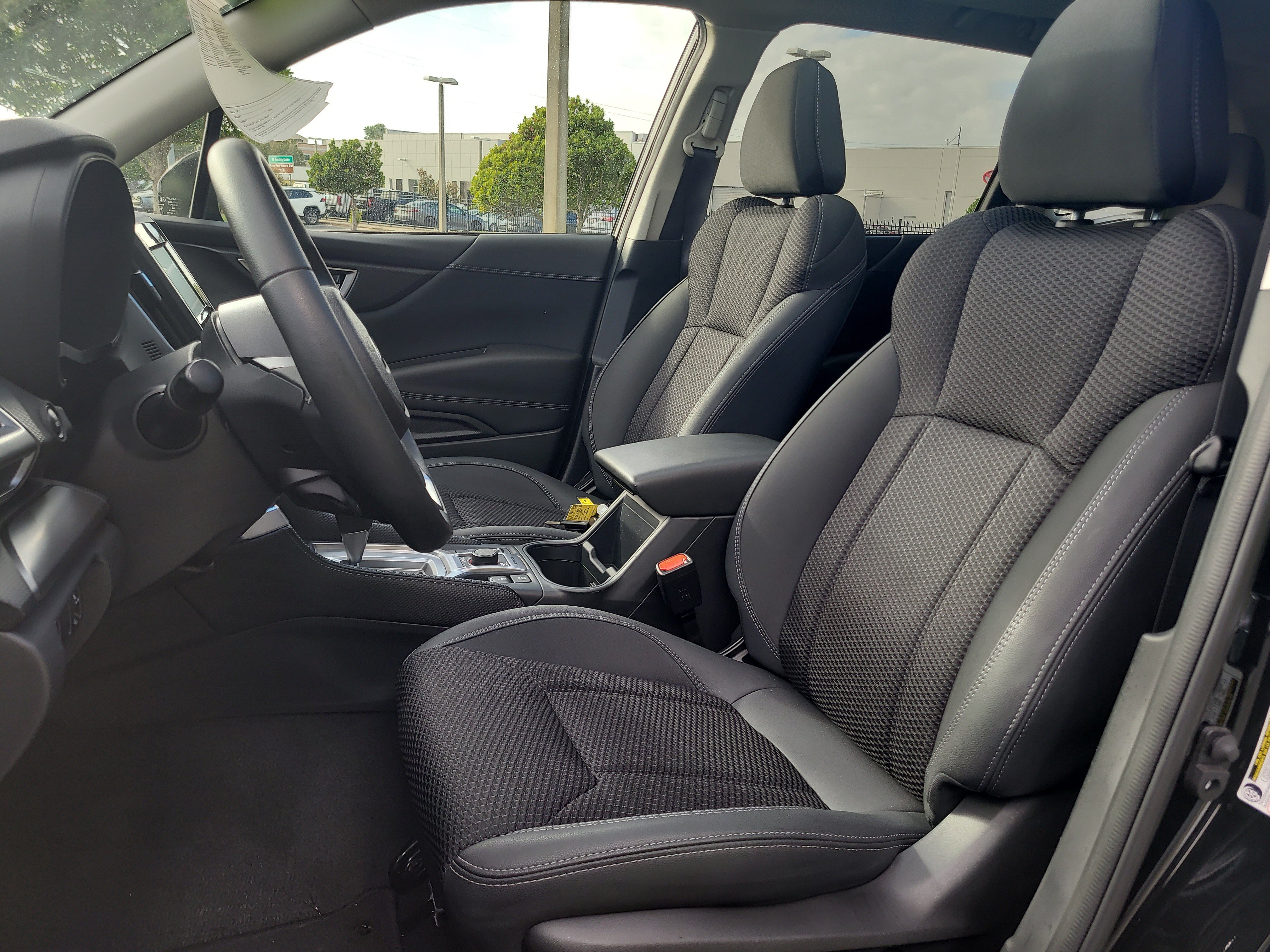 Used 2024 Subaru Forester Premium AWD/4WD image 19