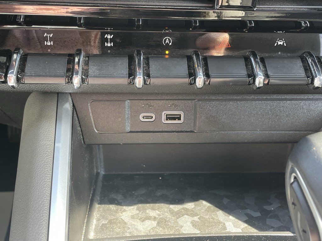 Used 2024 Chevrolet Colorado ZR2 w/ Safety Package image 35