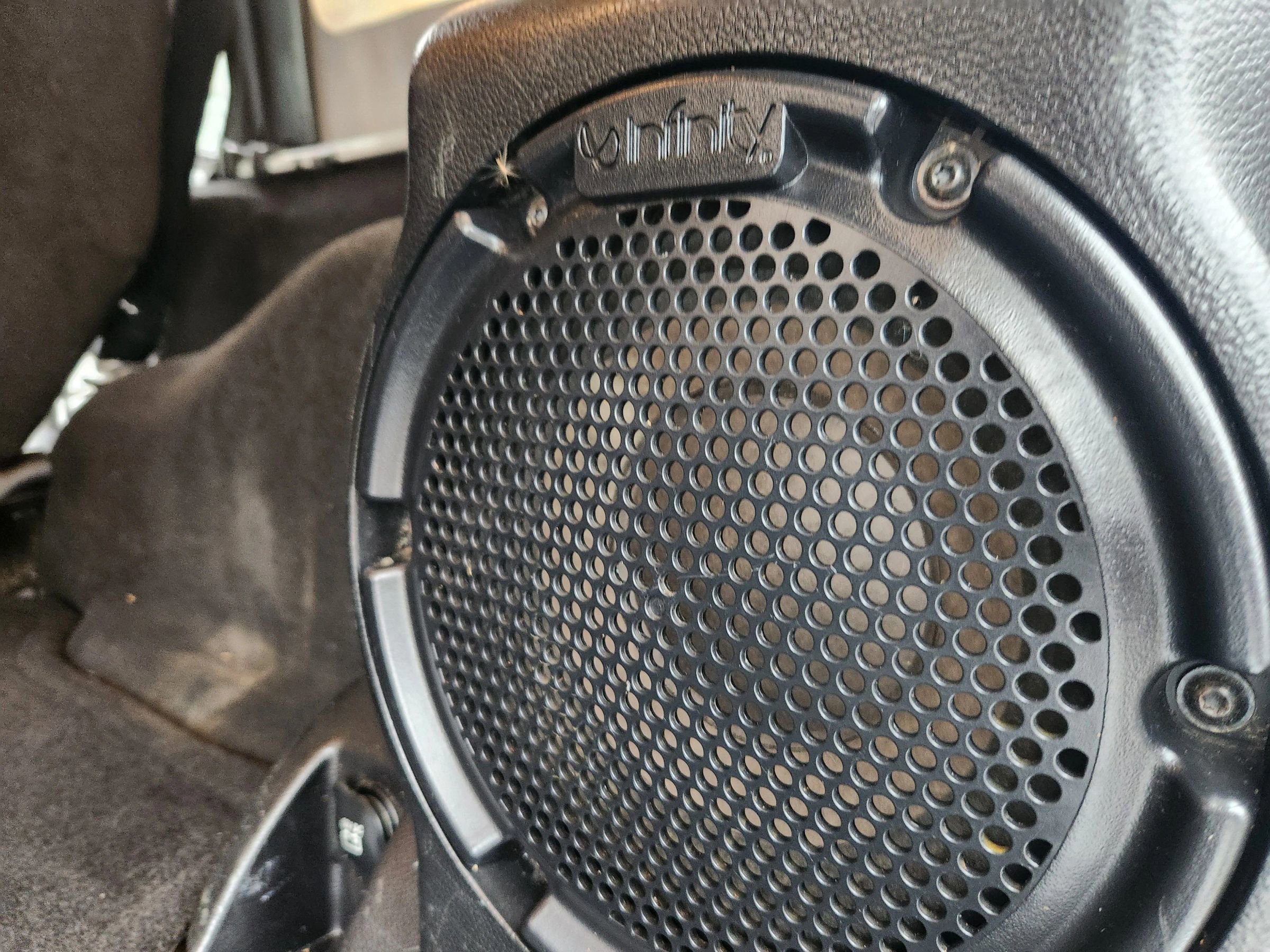 Used 2012 Jeep Wrangler Unlimited Sahara w/ Dual Top Group image 47