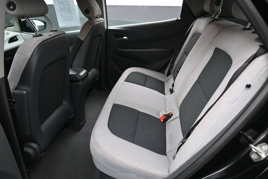 Used 2018 Chevrolet Bolt LT FWD image 26