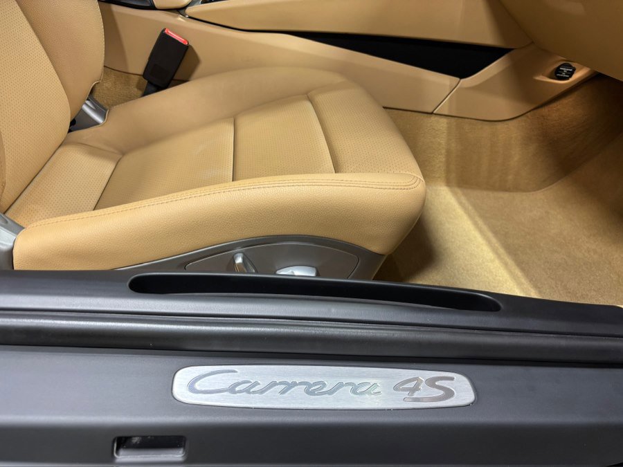 Used 2013 Porsche 911 Carrera 4S AWD/4WD image 19