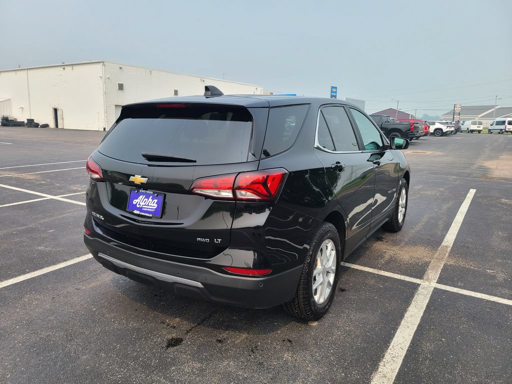 Used 2023 Chevrolet Equinox LT AWD/4WD image 7
