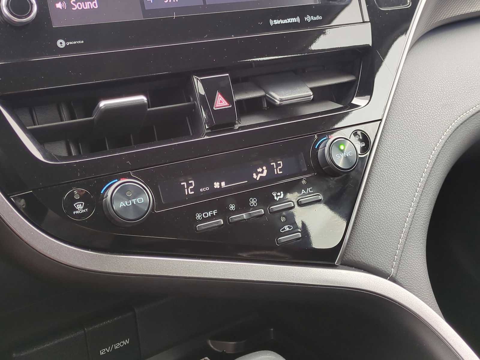 Used 2024 Toyota Camry XSE FWD image 18