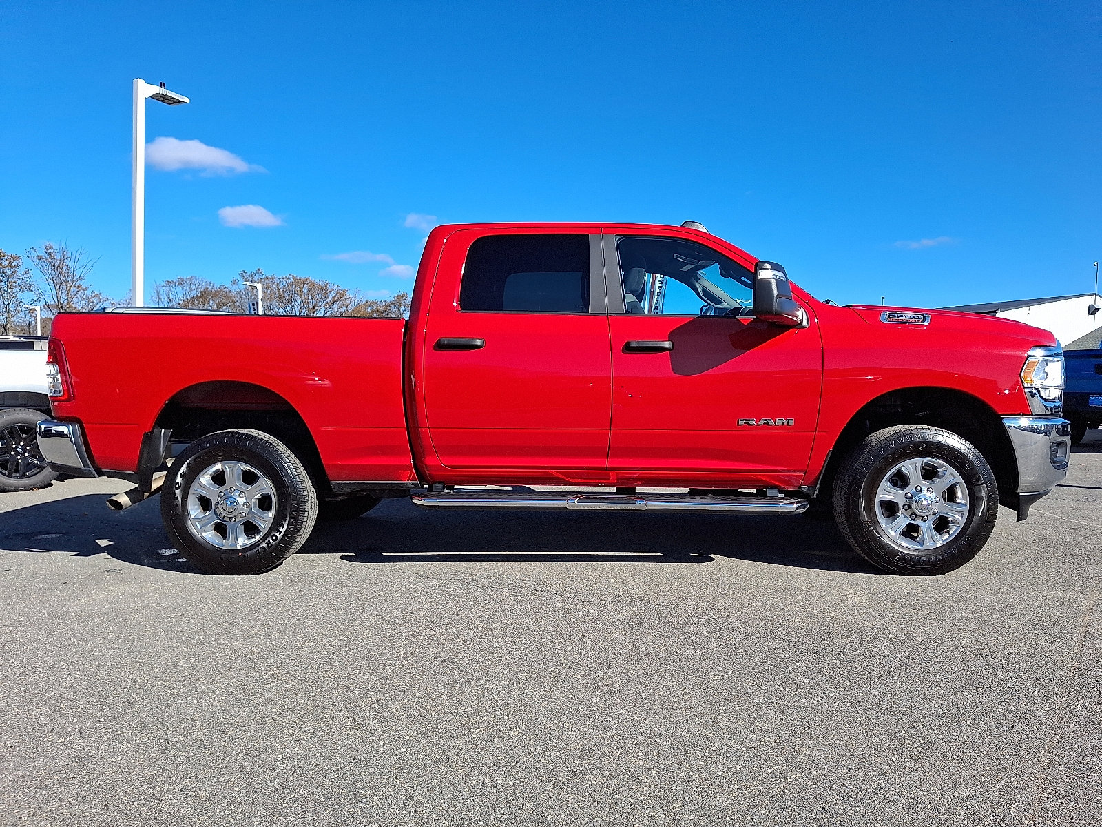 Used 2024 RAM 2500 Big Horn w/ Bed Utility Group image 7