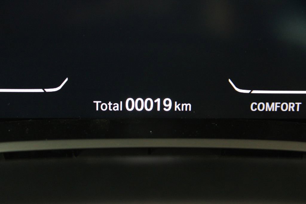 New 2025 BMW 840i xDrive w/ M Sport Professional Package image 12