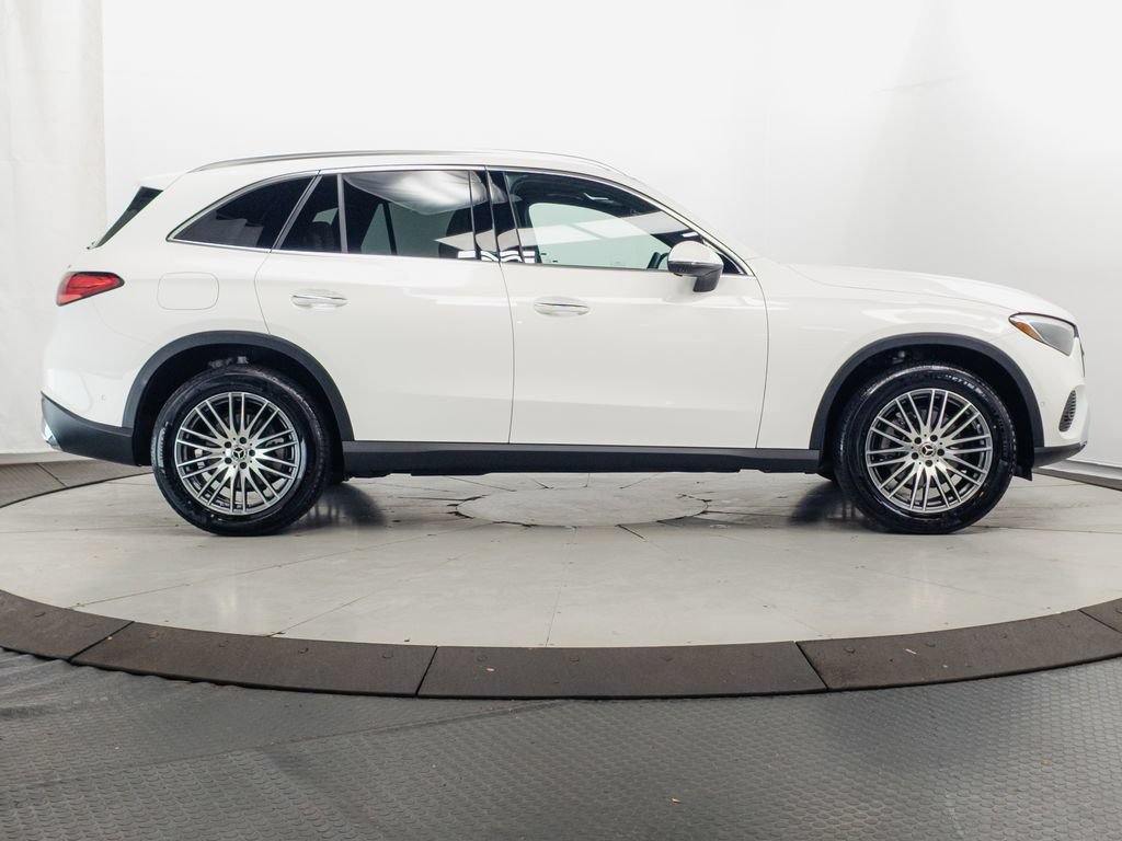 Certified 2026 Mercedes-Benz GLC 300 4MATIC image 34