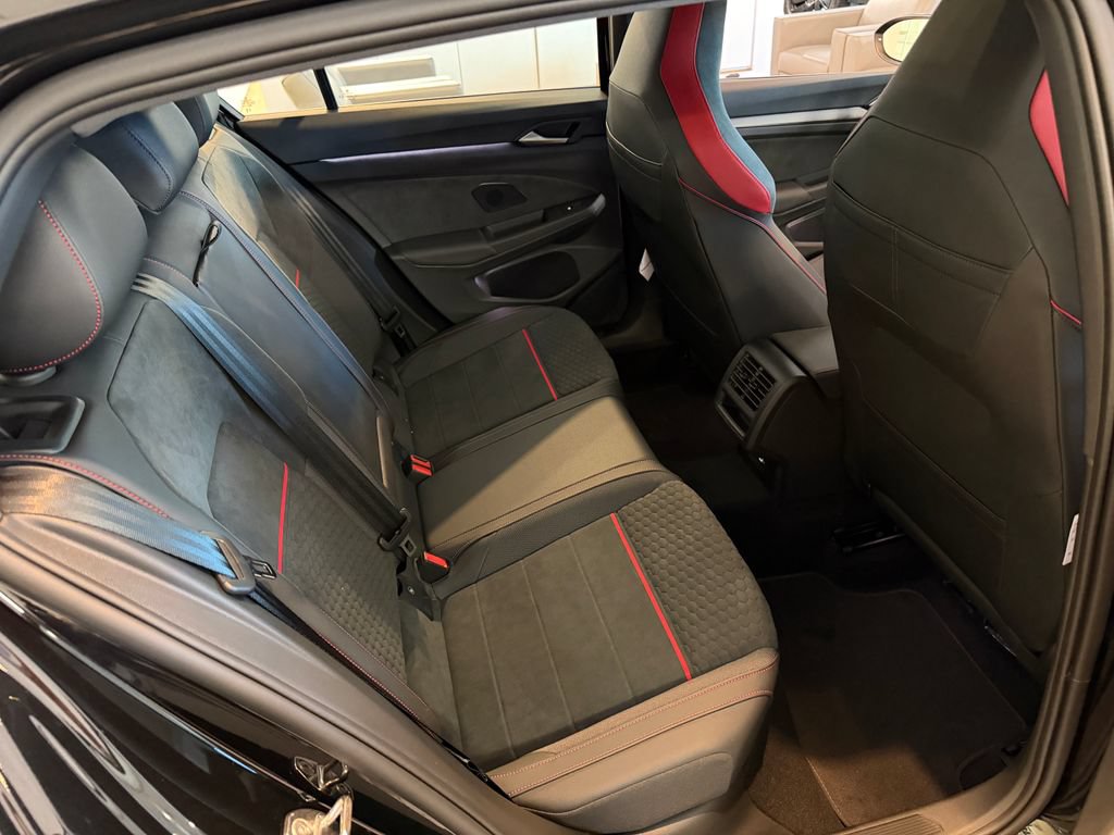 New 2026 Volkswagen GTI SE FWD image 25