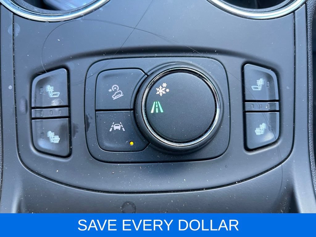 Used 2024 GMC Terrain SLE w/ Driver Convenience Package FWD image 12