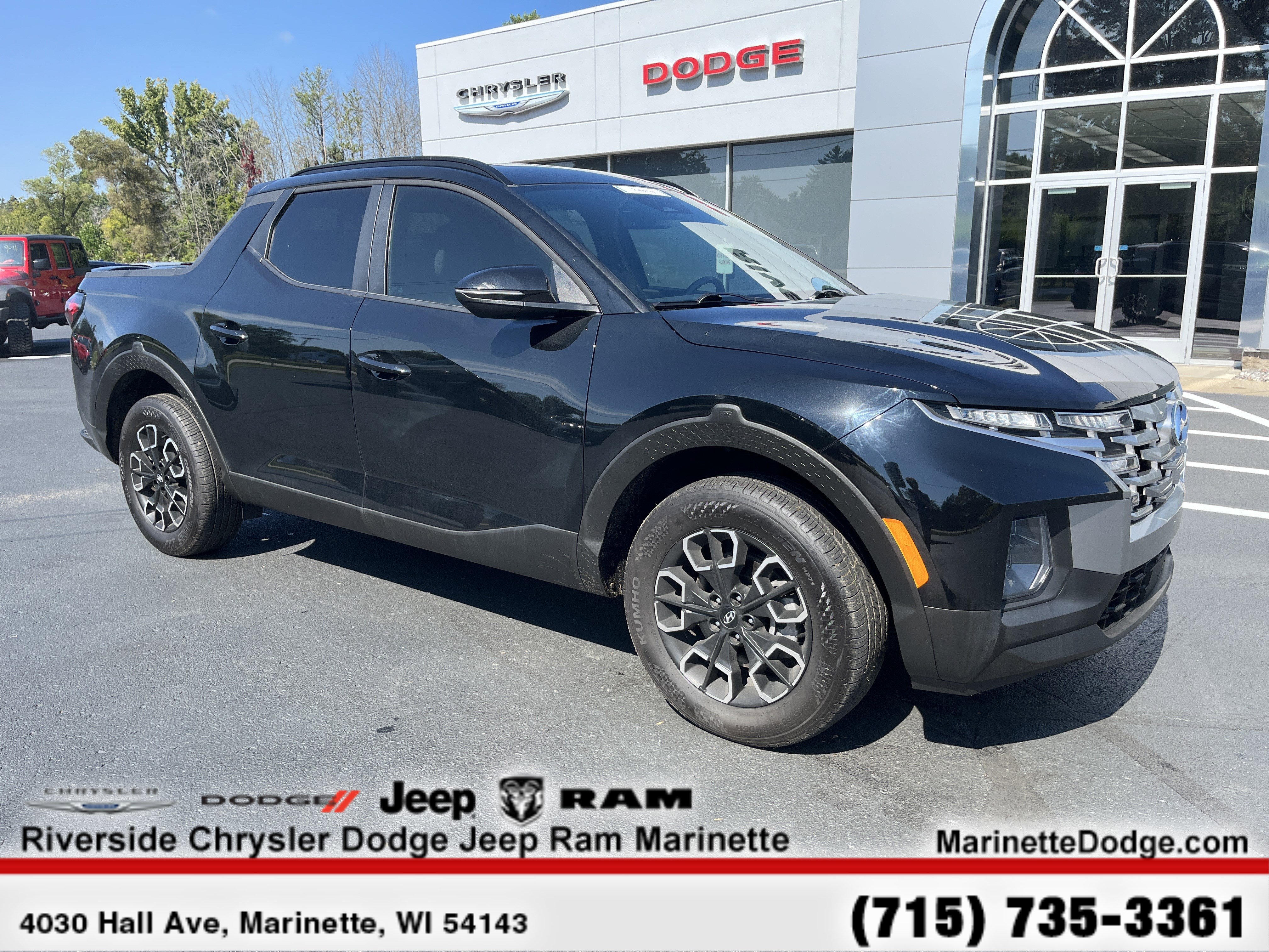 Used 2023 Hyundai Santa Cruz SEL Premium image 2