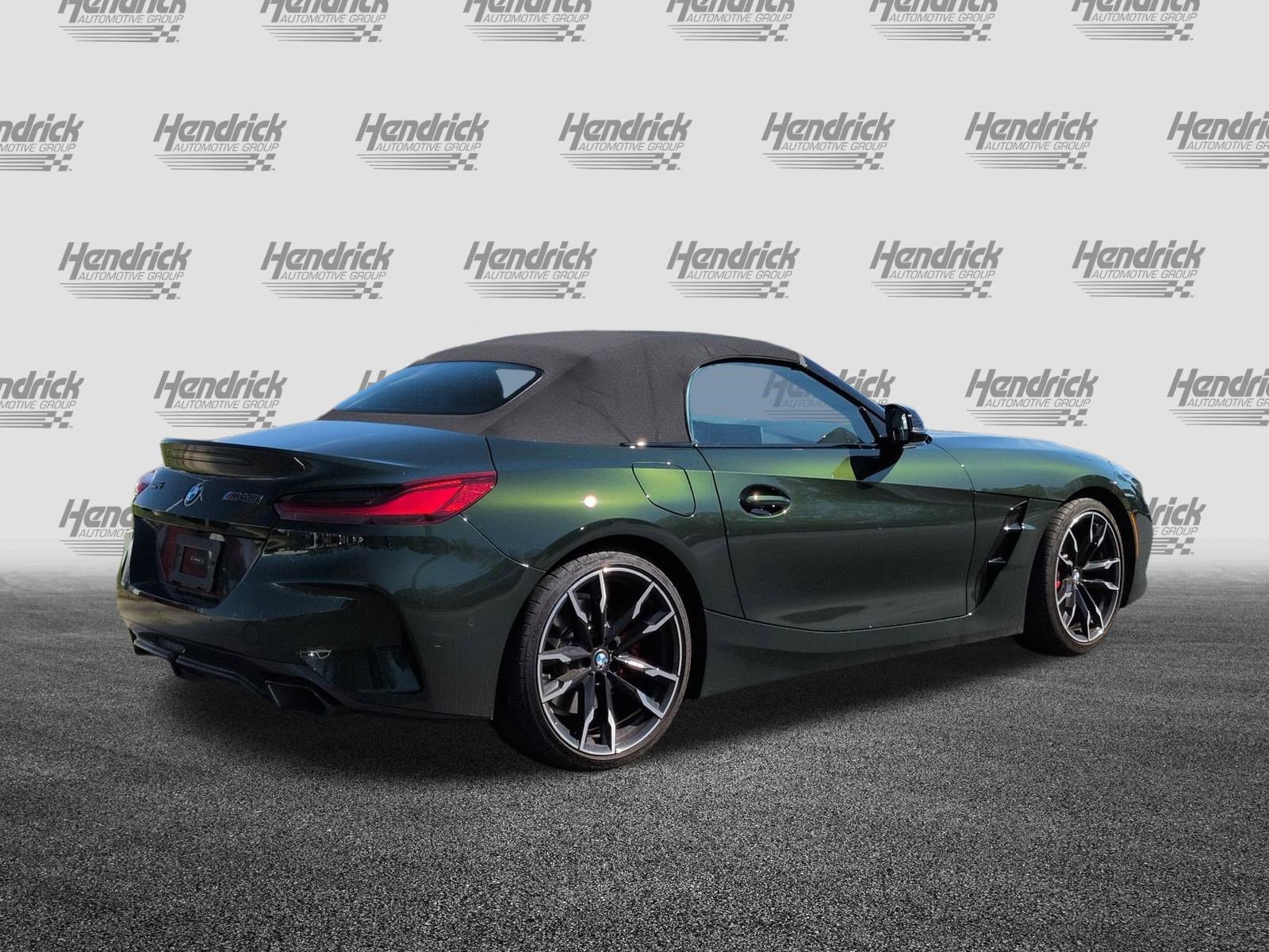 Used 2025 BMW Z4 M40i w/ Edition image 10
