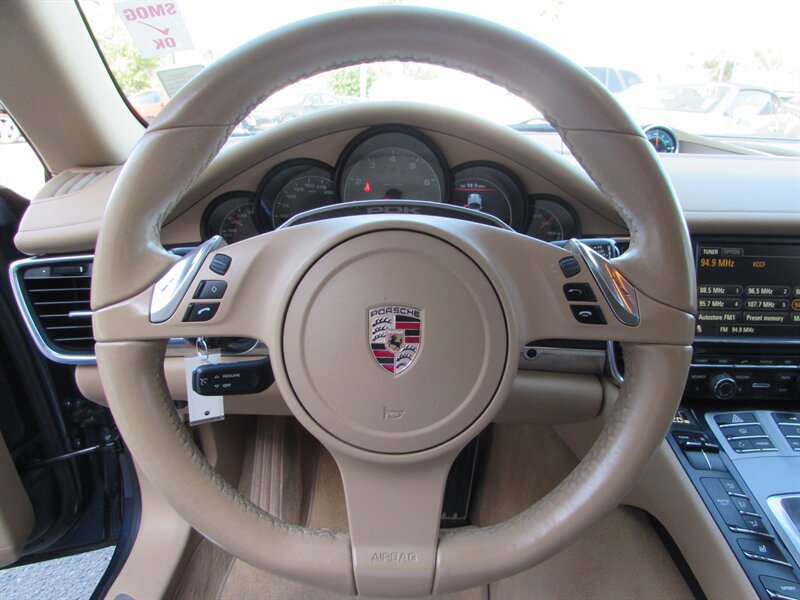 Used 2011 Porsche Panamera S RWD image 19