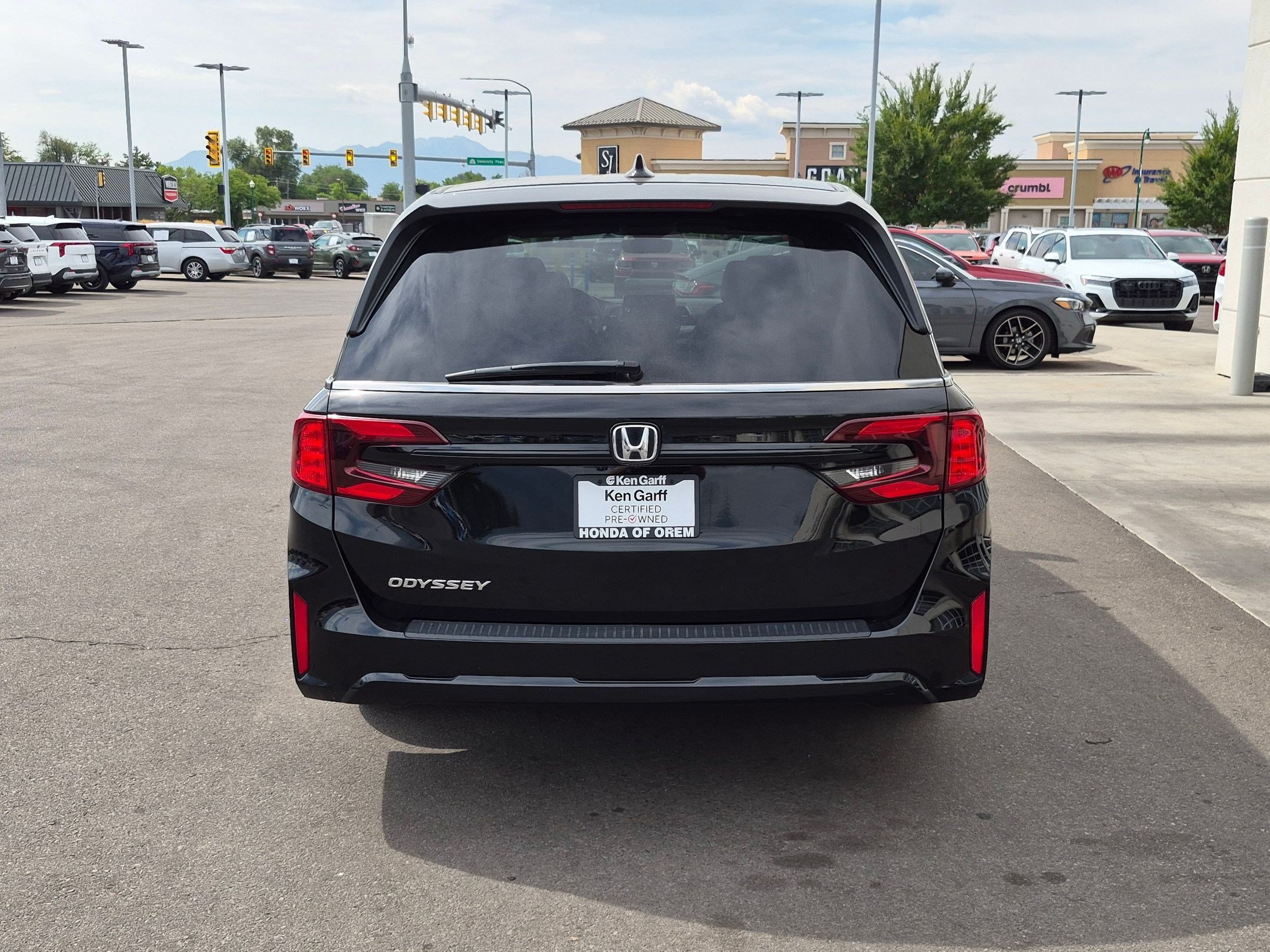 Used 2025 Honda Odyssey EX-L image 7
