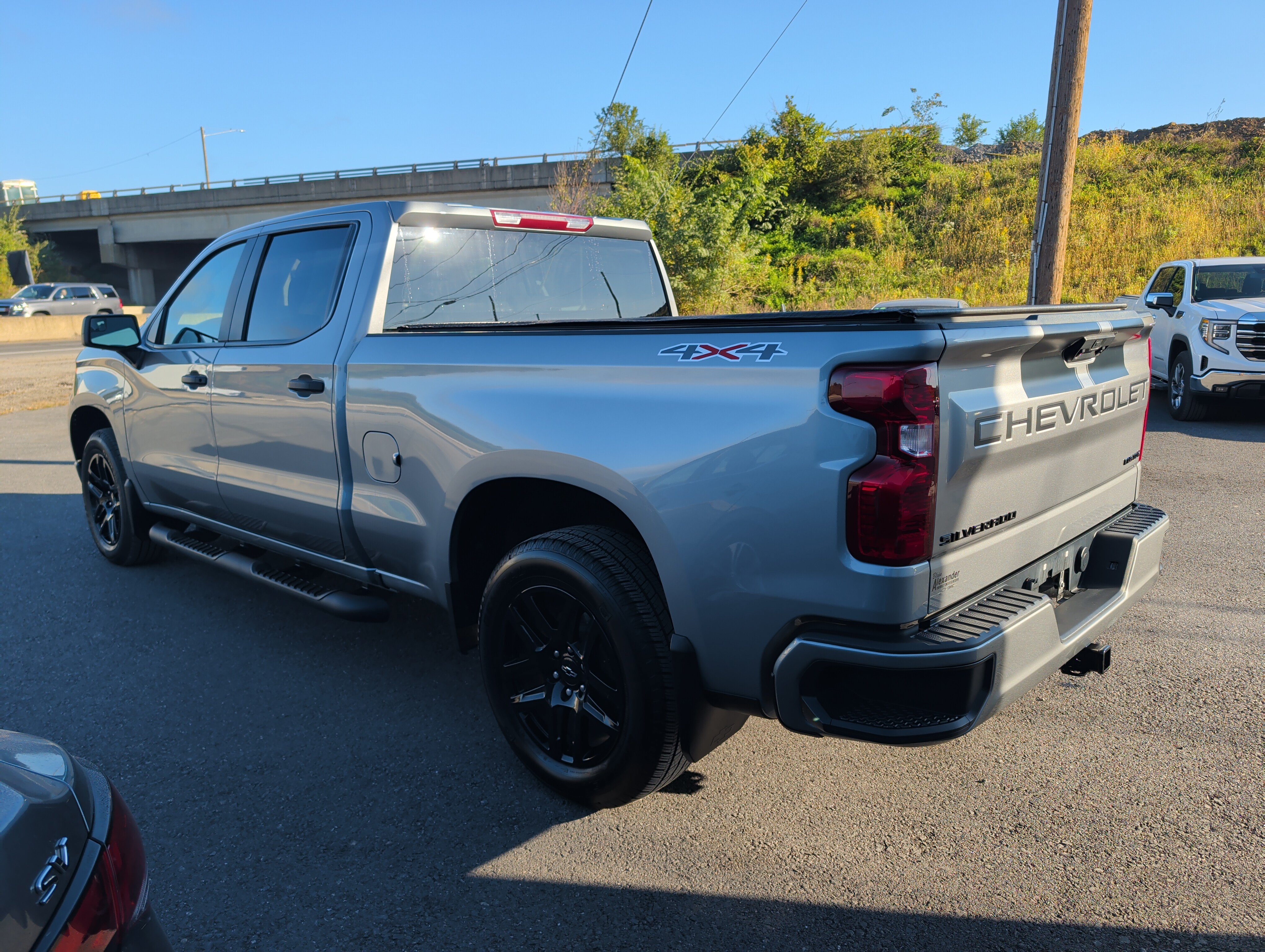 Used 2024 Chevrolet Silverado 1500 Custom w/ Rally Edition AWD/4WD image 6